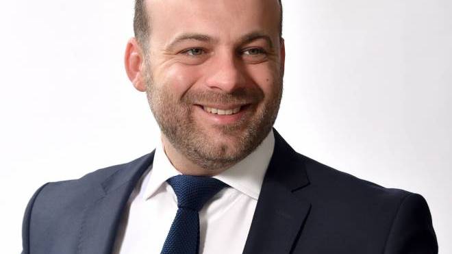 Πρόσκληση Θέμη Μπάκα σε ομιλία του