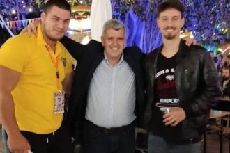 Ο Γιώργος Κυριακόπουλος στο Street Food Festival - ΦΩΤΟ