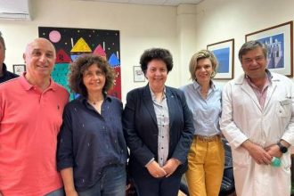 Η Αθηνά Τραχήλη στο Καραμανδάνειο: «Θα αναβαθμίσουμε το μοναδικό παιδιατρικό νοσοκομείο μας»