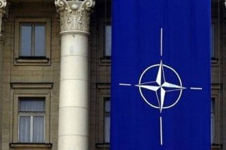 Την πλήρη διερεύνηση της συντριβής του αεροσκάφους της Azerbaijan Airlines ζητά το ΝΑΤΟ