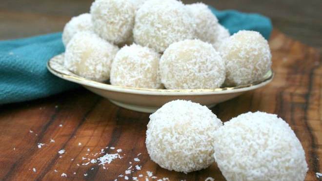 Χριστουγεννιάτικες τρούφες χιονόμπαλες!