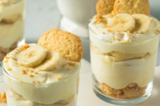 Δροσιστική πουτίγκα μπανάνα