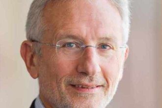 Πανεπιστήμιο Πατρών: Επίτιμος Διδάκτορας του Τμήματος Ιατρικής ο Carmine Zoccali