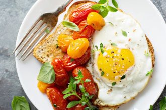 Έξυπνα tips για να σας χορταίνει το πρωινό σας