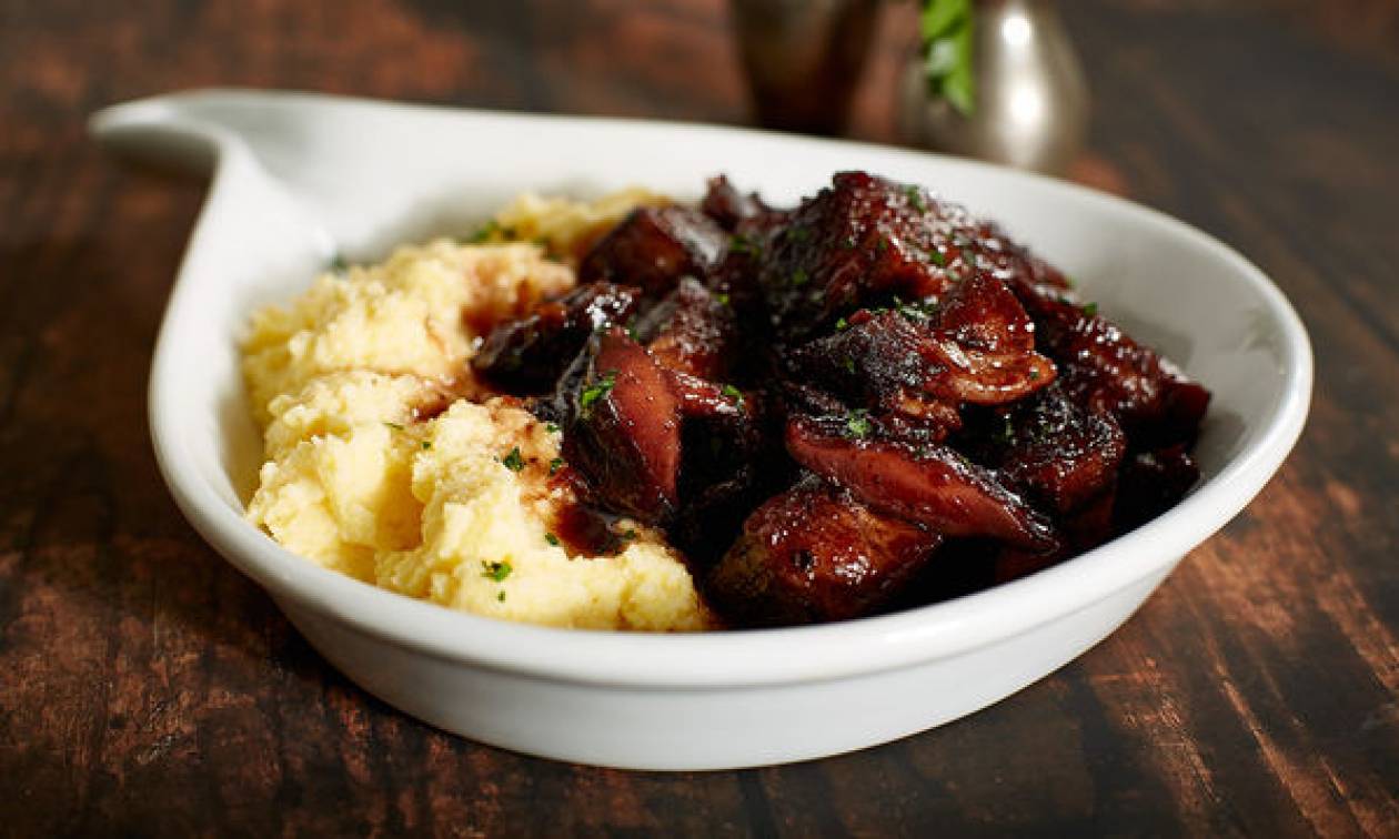 Χοιρινό με δαμάσκηνα