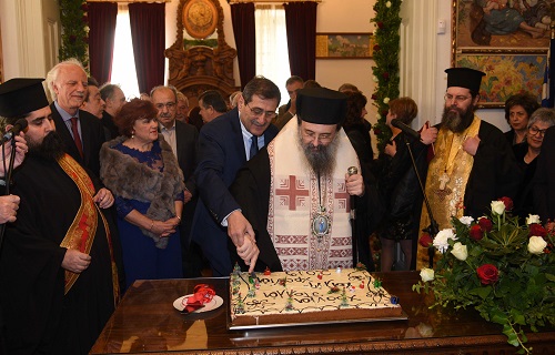 Πάτρα: Σήμερα η κοπή της Πρωτοχρονιάτικης πίτας στο Δημαρχείο