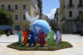 Έτοιμη η Πάτρα για την Πρωτομαγιά!