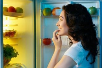 Πως να καταπολεμήσετε ή να ξεγελάσετε το αίσθημα της πείνας ενώ κάνετε δίαιτα