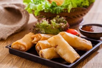 Spring rolls με γαρίδες και λαχανικά