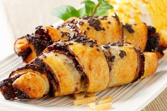 Σπιτικά κρουασάν με μερέντα