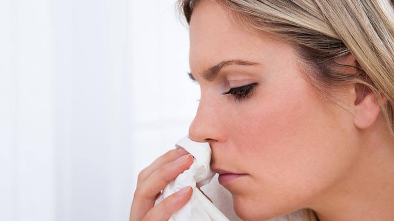 Ο σοβαρός κίνδυνος που αντιμετωπίζουμε όταν σκαλίζουμε τη μύτη μας