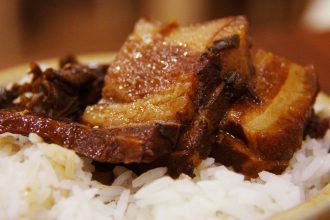 Χοιρινό κρασάτο, νόστιμη και εύκολη συνταγή