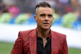 Ρόμπι Γουίλιαμς: «Δεν έχετε συναντήσει κάποιον που θέλει να είναι γκέι όσο θέλω εγώ»