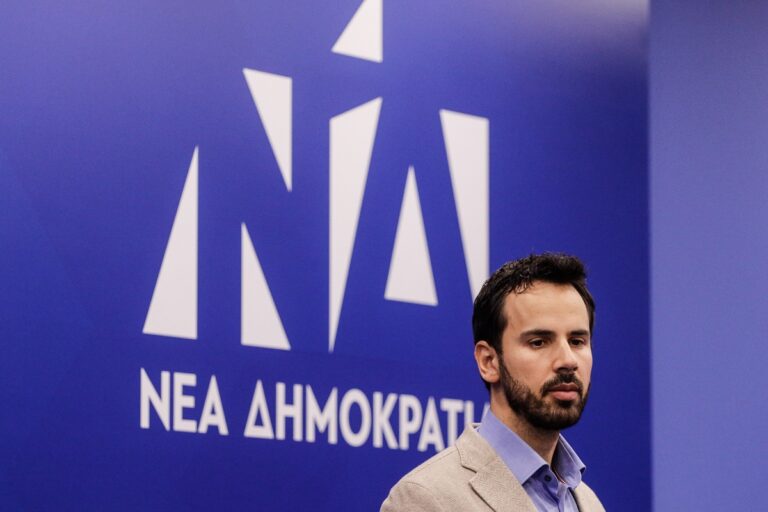 Ν. Ρωμανός: Το ΠΑΣΟΚ λέει ότι όσα κάνουμε για τις τράπεζες είναι δικές του προτάσεις ενώ τα χαρακτηρίζει «χάδια»
