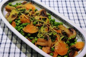 Αρακάς με καρότα και μανιτάρια