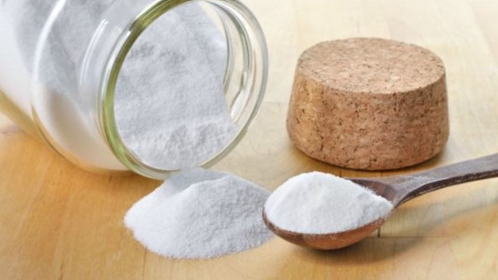 Μην καθαρίσετε ποτέ με μαγειρική σόδα αυτά τα αντικείμενα