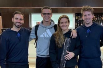 Η Μαρία Σάκκαρη γιόρτασε το top10 με τον Κωνσταντίνο Μητσοτάκη