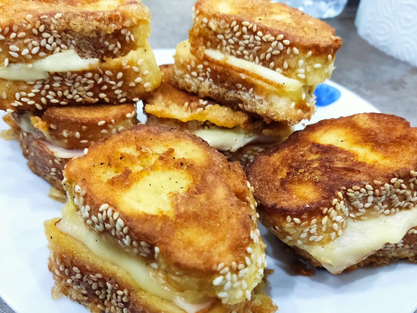 Σάντουιτς με αυγοφέτες