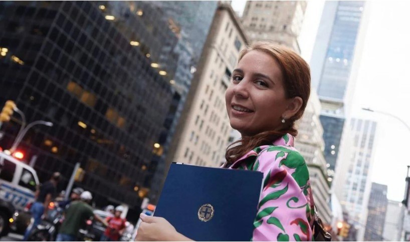 Κύρα Κάπη: Η διευθύντρια Επικοινωνίας του πρωθυπουργού μέλος του προγράμματος Young Leaders του ιδρύματος Obama