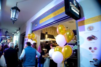 Εγκαίνια για το "Sweet day"- Το κατάστημα που μας φτιάχνει την ημέρα με καφέ και λουκουμάδες !