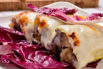 Κανελόνια με ραδίκια και πατάτες