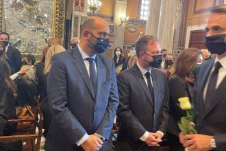 Στο τελευταίο αντίο της Φώφης Γεννηματά ο Ιάσονας Φωτήλας