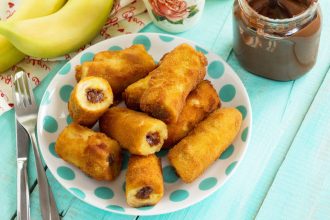 Τηγανιτές μπανάνες με γέμιση μερέντας