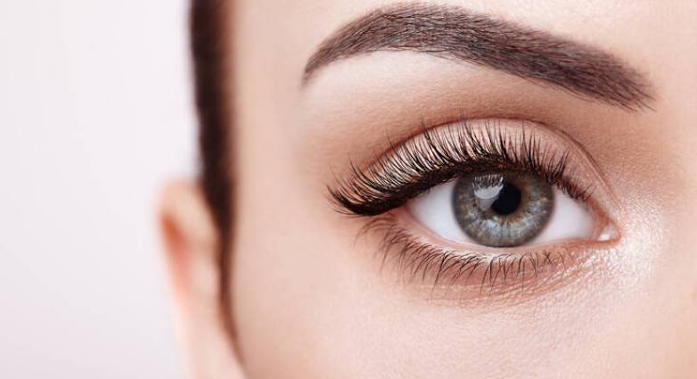 Αυτός είναι ο πιο απλός τρόπος να προστατεύσεις τις βλεφαρίδες σου
