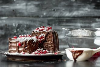 Σοκολατόπιτα με ρόδι