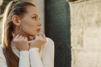 Το χειμερινό κομμάτι που πρέπει να ξεθάψεις άμεσα από την ντουλάπα σου