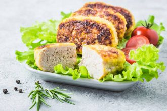 Αφράτα μπιφτέκια με μουστάρδα και βαλσάμικο