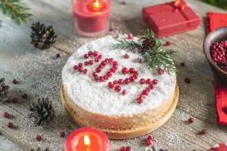 Αφράτη βασιλόπιτα με πορτοκάλι