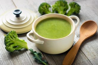Βελουτέ σούπα μπρόκολο