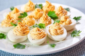 Αυγά γεμιστά