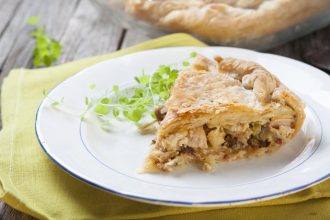 Κοτόπιτα με χειροποίητο φύλλο