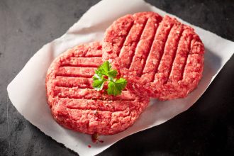 Με ποιο τρόπο και γιατί δεν πρέπει ποτέ να ψήνεις το μπιφτέκι