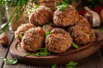 Αφράτα κεφτεδάκια φούρνου