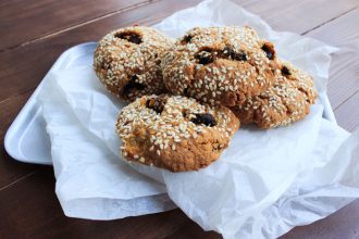 Μπισκότα κανέλας με σταφίδες