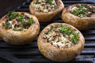 Μανιτάρια γεμιστά με φέτα