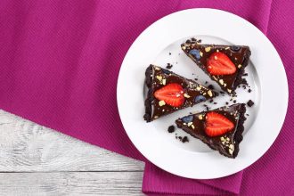 Τούρτα σοκολάτας με επικάλυψη γκανάζ