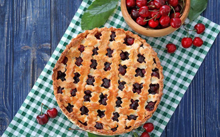 Κλασική κερασόπιτα