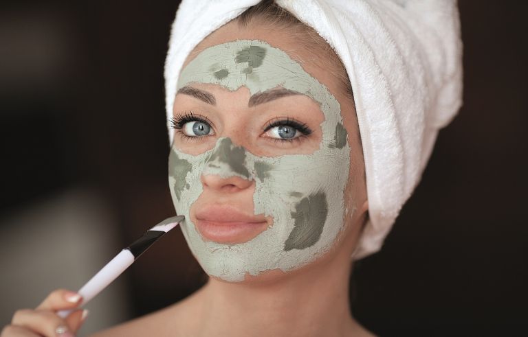 Άργιλος: Το ορυκτό καλλυντικό που αγαπάμε