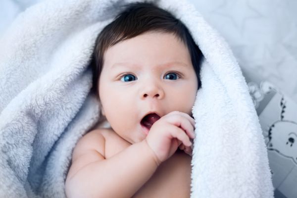 Νεογέννητο: Όσα θέλετε να μάθετε για τα μαλλιά του