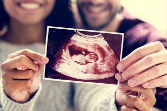 Να μάθω το φύλο του μωρού ή να περιμένω;