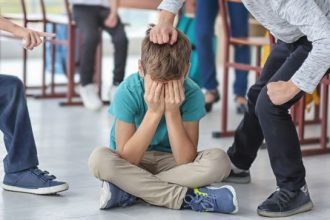 Bullying: Τι να κάνετε όταν ο θύτης είναι το δικό σας παιδί