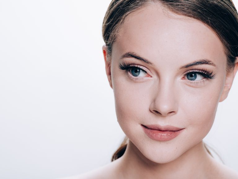 Κάντε τα μάτια σας να φαίνονται μεγαλύτερα - BINTEO