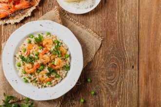 Ριζότο με καλαμαράκια και γαρίδες