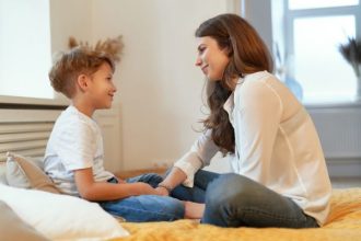 Παιδί: Τα «δύσκολα» χαρακτηριστικά σε κάθε ηλικία