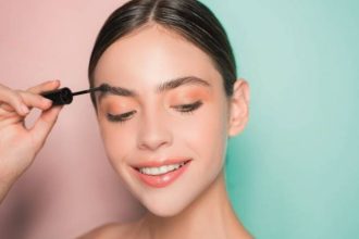 Το μεγαλύτερο μυστικό για τέλειο σχήμα φρυδιών