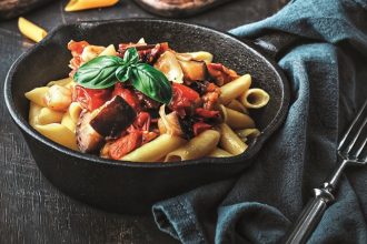 Πένες με μελιτζάνες